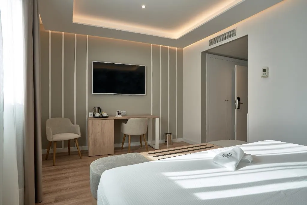 Double or Twin STANDARD Room, Monte Triana, Seville