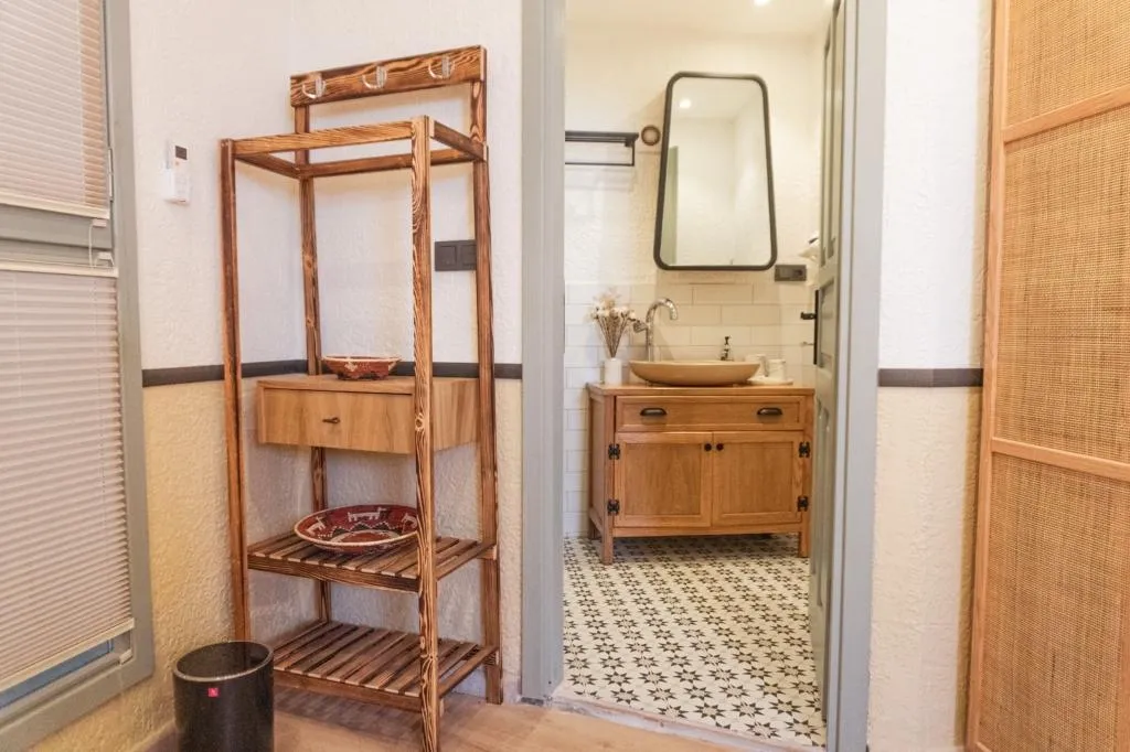 TRIPLE TWO BEDS Room, Qara Otel, Izmir