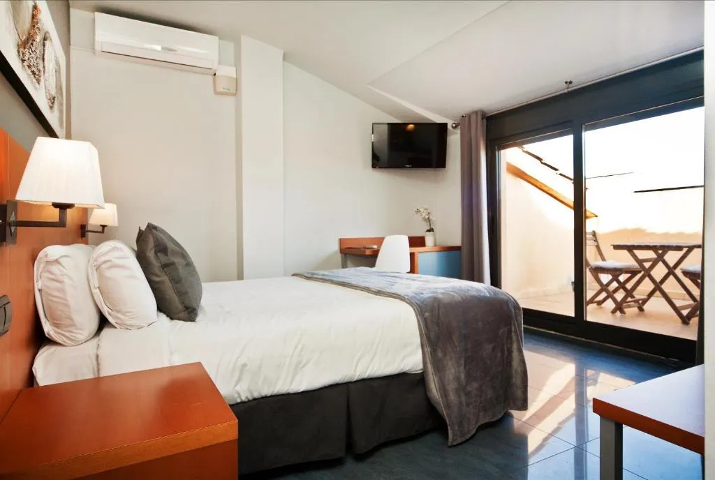 DOUBLE DELUXE Room, Sant Pere II Hotel, Barcelona