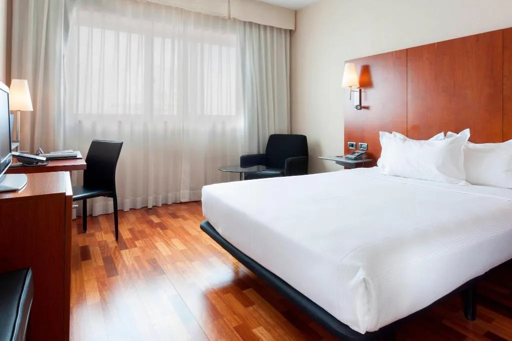 DOUBLE SUPERIOR KING BED Room, AC Madrid Alcalá de Henares, Madrid