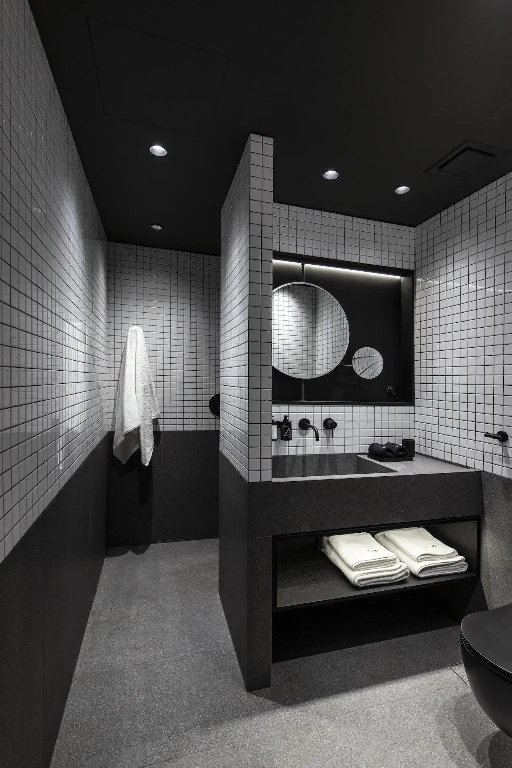 TRIPLE DELUXE CITY VIEW Room, The Modernist Athens, Athens