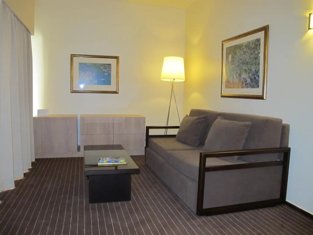 Room, Girassol Suite Hotel, Madeira