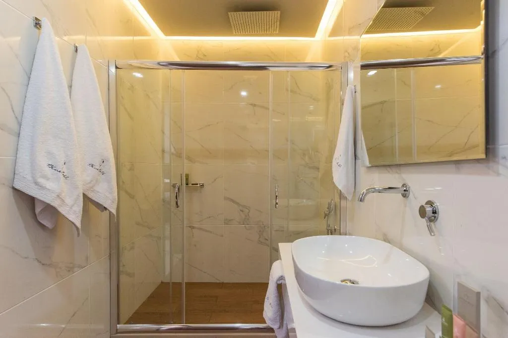 Room, Minaret Suites & Apartments, Crete