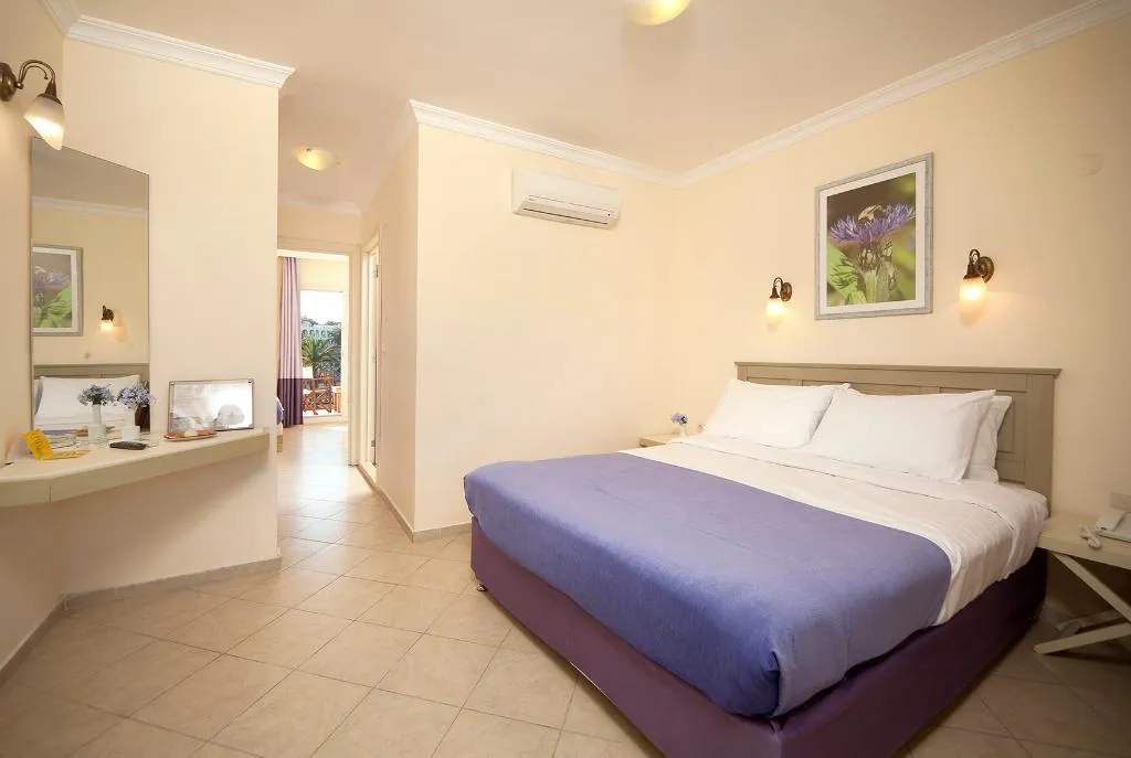 FAMILY ROOM POOL VIEW TWO BEDROOMS Room, Club Resort Atlantis Izmir/Sigacik, Izmir