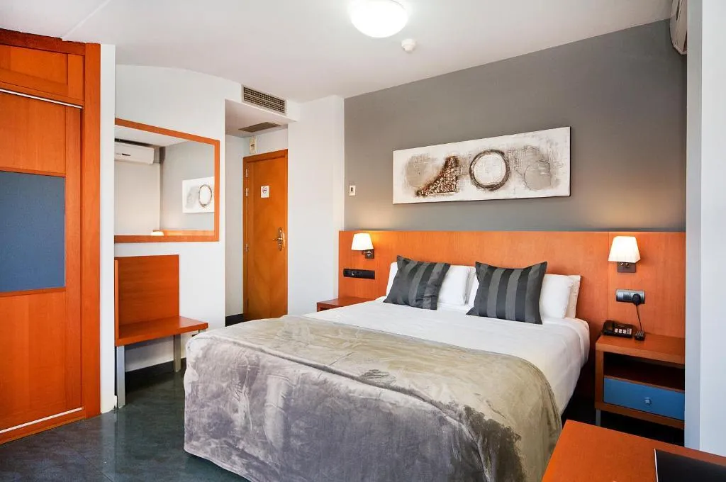 DOUBLE DELUXE Room, Sant Pere II Hotel, Barcelona