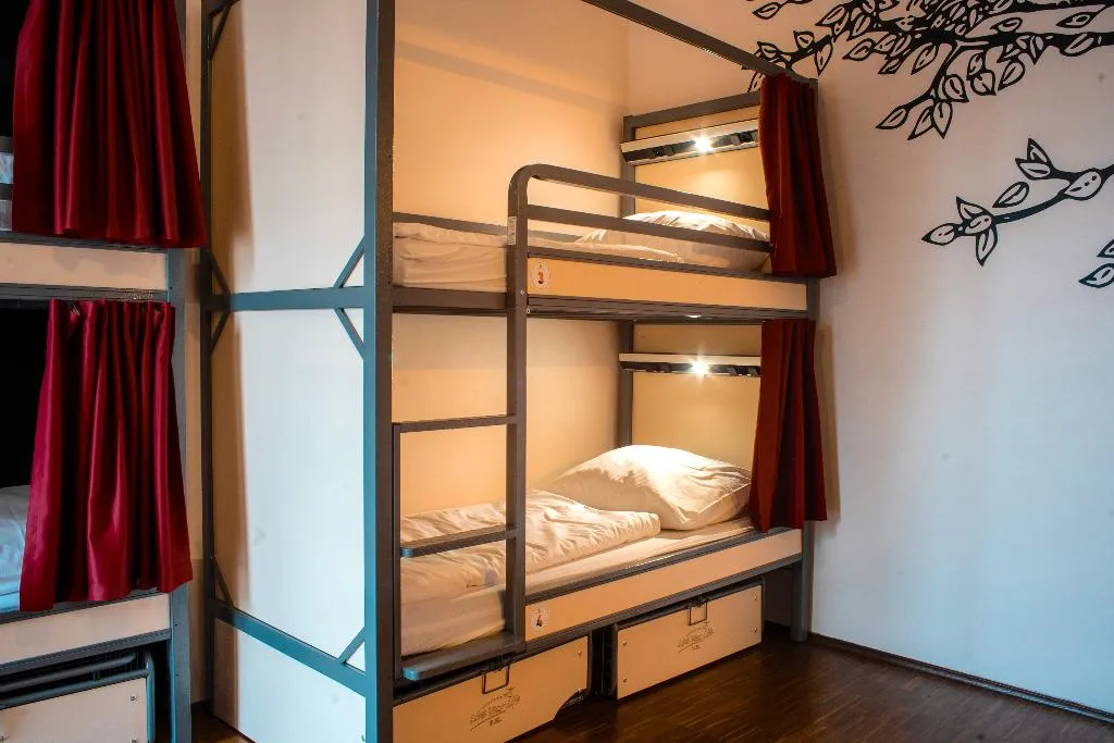 QUADRUPLE STANDARD Room, St Christopher's Berlin Mitte, Berlin