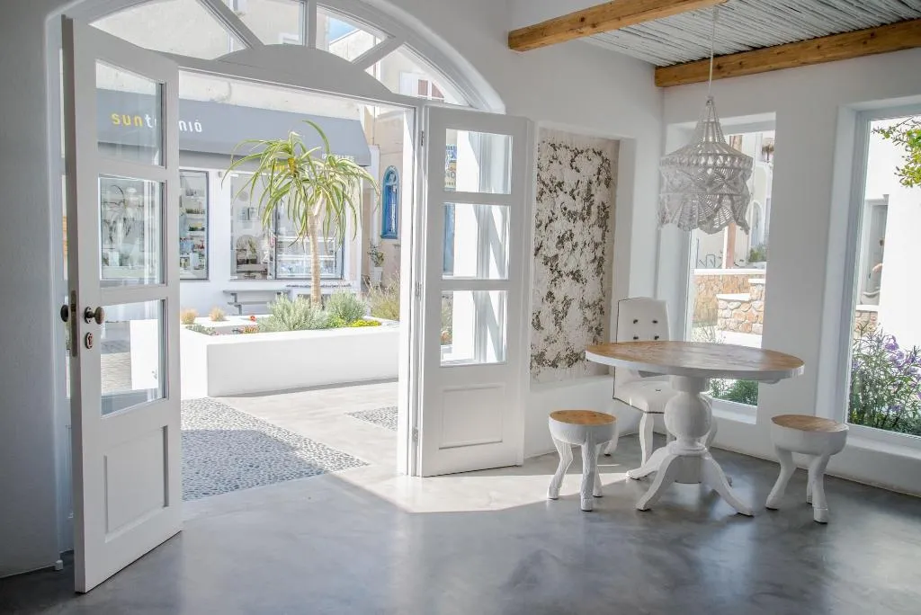 Lobby, Makris Beach Hotel, Santorini
