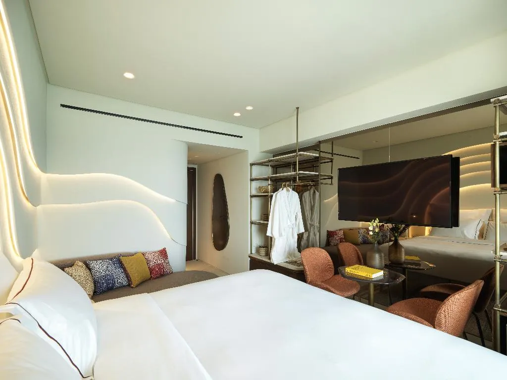 Double or Twin CLASSIC Room, Isla Brown Corinthia Resort & Spa, Curio Collect, Athens