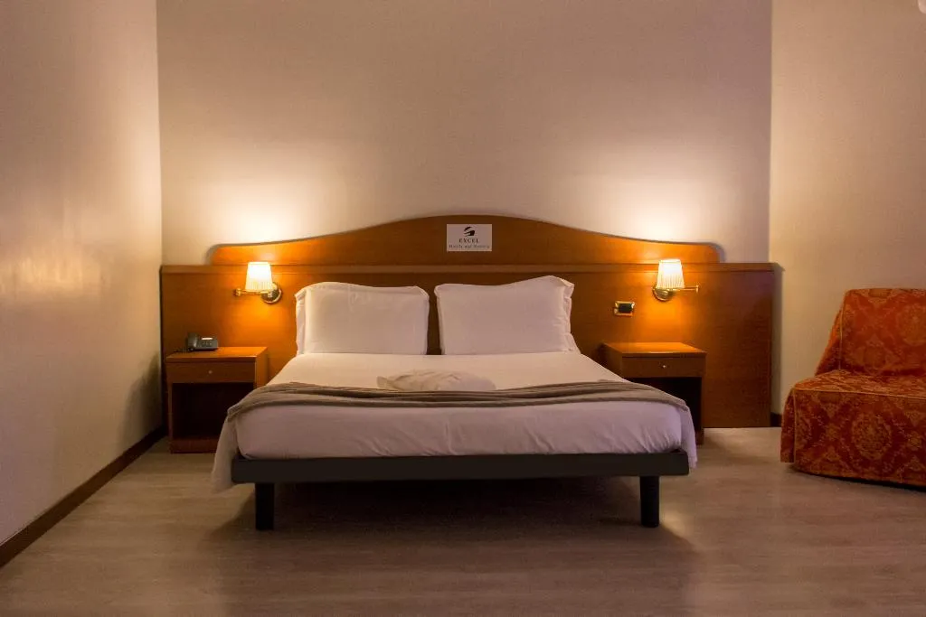 Room, Excel Hotel Roma Ciampino, Rome