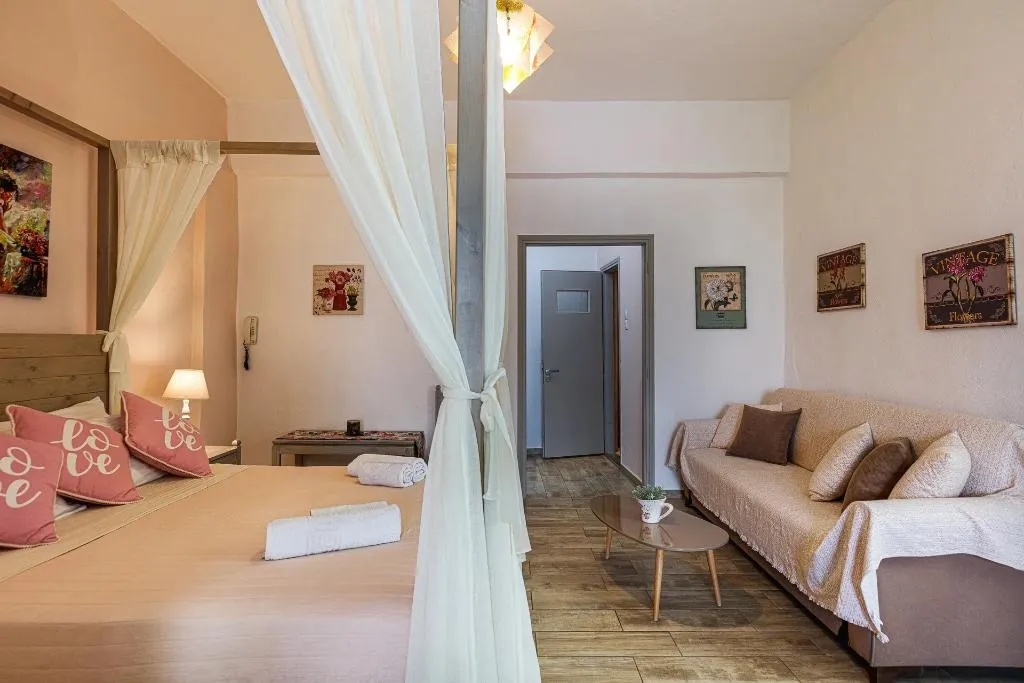 STUDIO SIDE SEA VIEW Room, Kasteli Studios & Apartments, Crete
