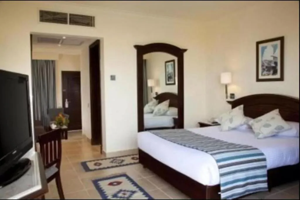 SINGLE STANDARD Room, Coral Beach Resort Hurghada, Red Sea Riviera