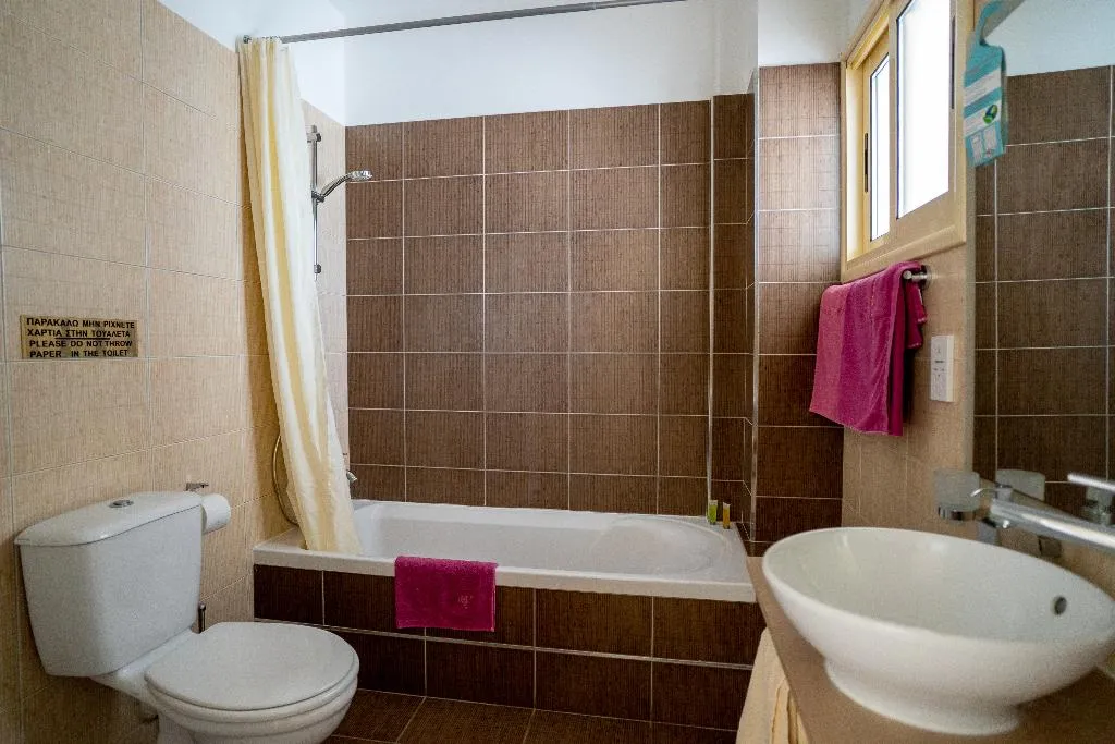 APARTMENT GARDEN VIEW ONE BEDROOM Room, Vrachia Beach Hotel & Suites - Adults Only, Cyprus