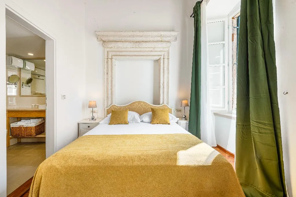 SUITE DELUXE Room, Palmotta Palace, Dubrovnik