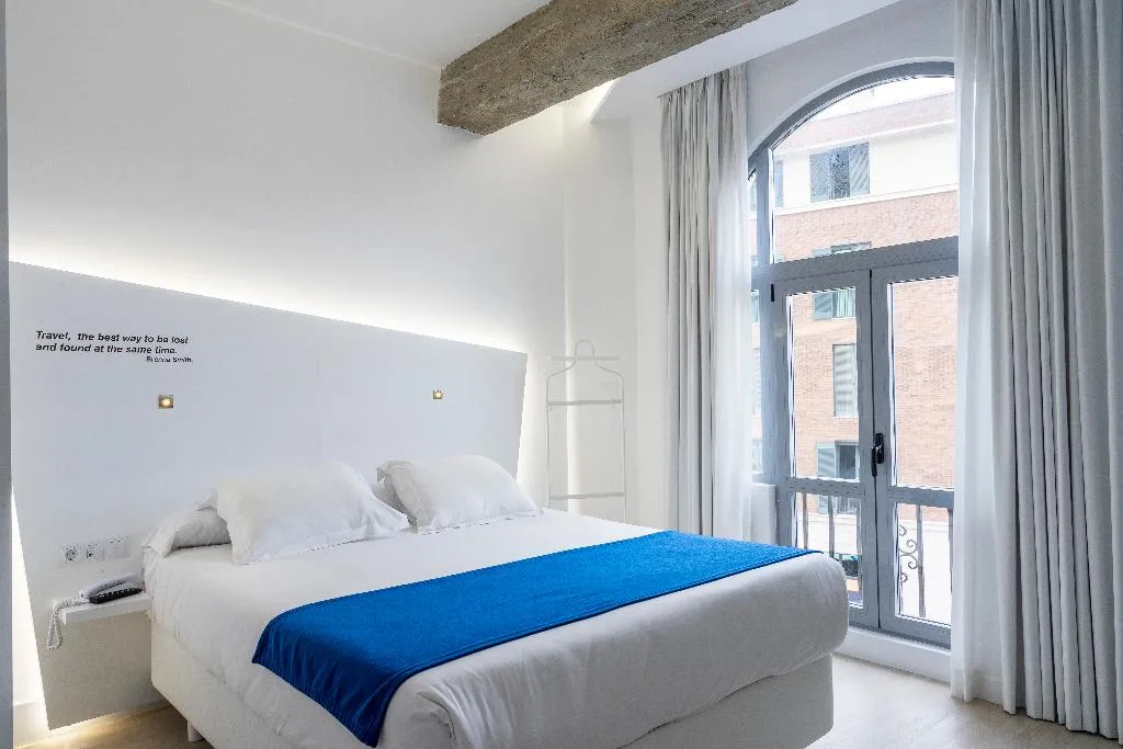 DOUBLE SUPERIOR Room, Atarazanas Malaga Boutique Hotel, Costa Del Sol