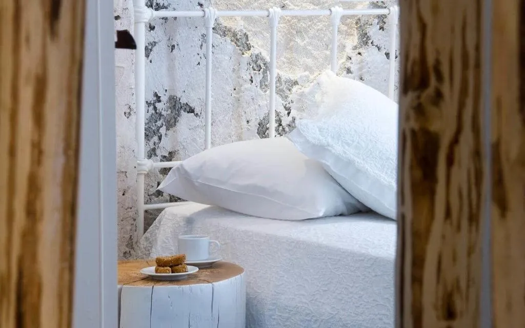 Room, Makris Beach Hotel, Santorini