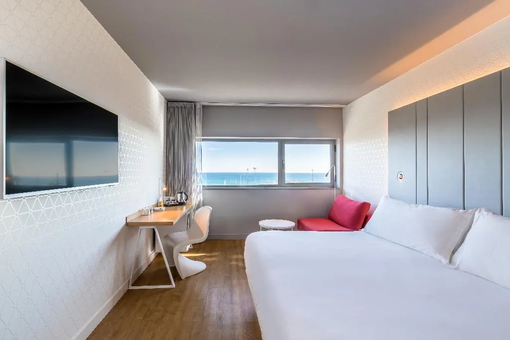 Double or Twin SUPERIOR SEA VIEW Room, Occidental Atenea Mar, Barcelona