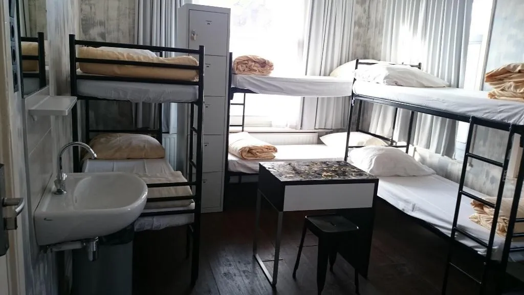 Room, Amigo Budget Hostel, Amsterdam