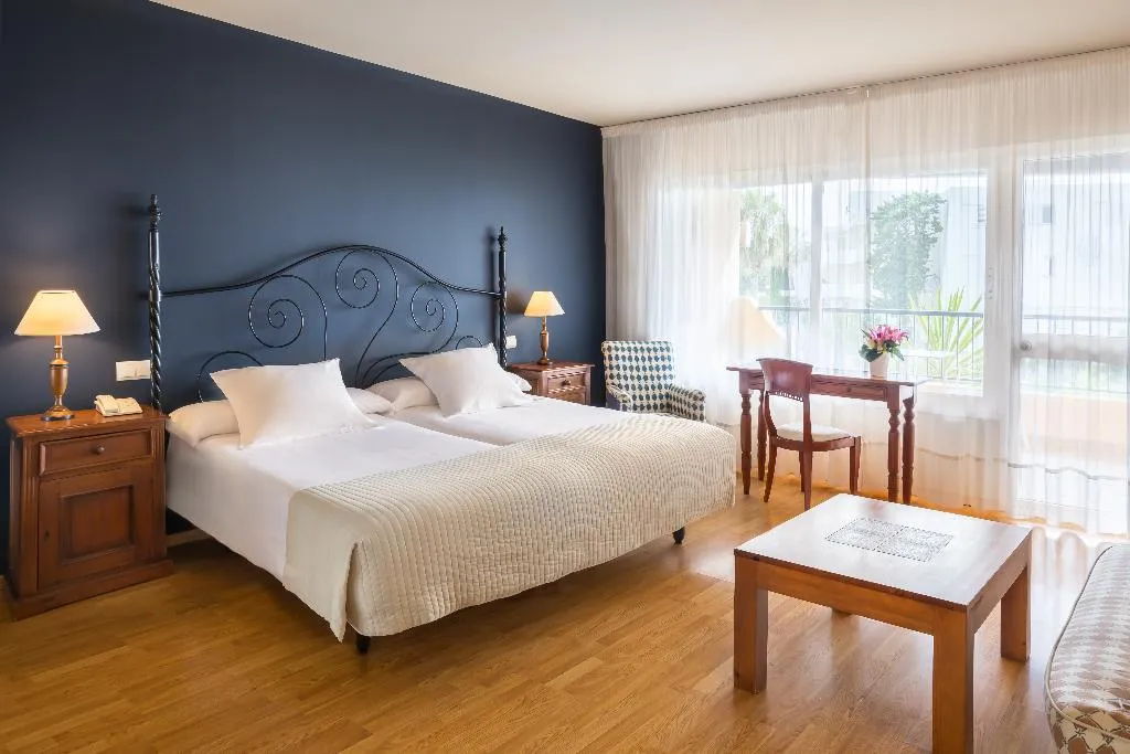 Double or Twin SUPERIOR Room, Hotel Guadalmina, Costa Del Sol