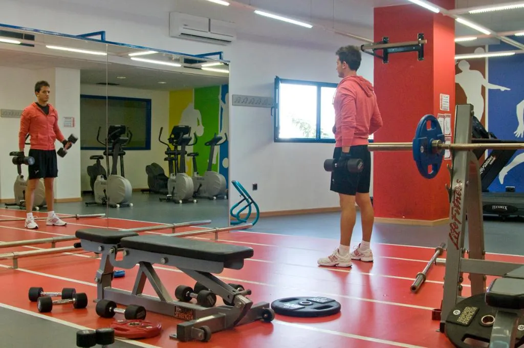 Sports and Entertainment, Albergue Juvenil Colegio Mayor Galileo Galilei, Valencia
