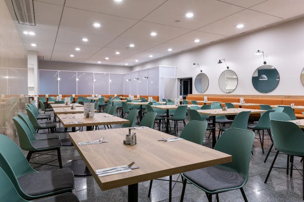 Restaurant, Olympik Tristar, Prague
