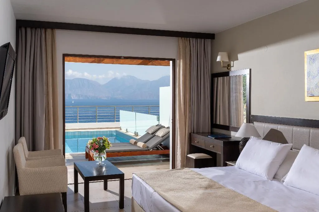 SUITE SEA VIEW Room, Miramare Resort & Spa, Crete