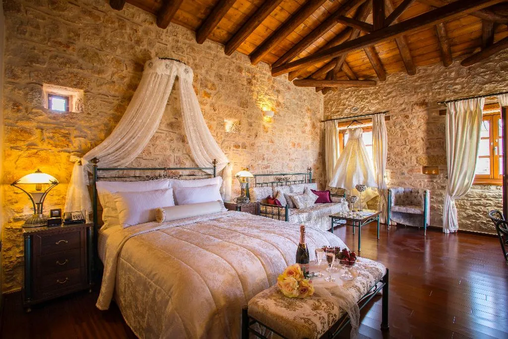 Room, Mystras Grand Palace Resort & Spa, Athens