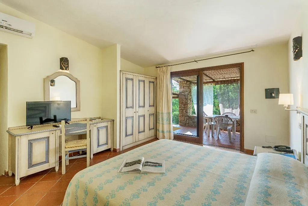 TRIPLE CLASSIC Room, Colonna Country, Olbia