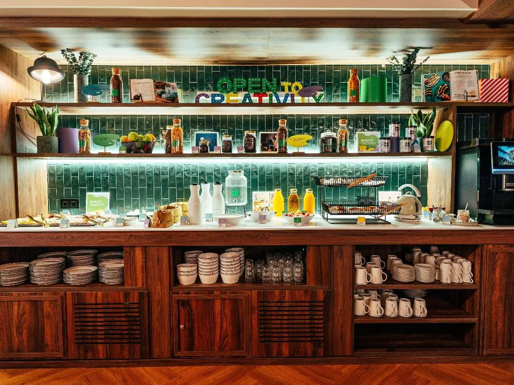 Restaurant, Ibis Styles Madrid Centro Maravillas, Madrid