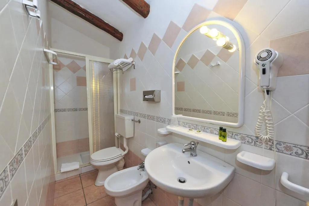 DOUBLE STANDARD Room, Hotel L'Esagono, Olbia