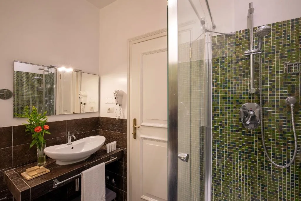 QUADRUPLE ANNEX Room, Mozart, Rome