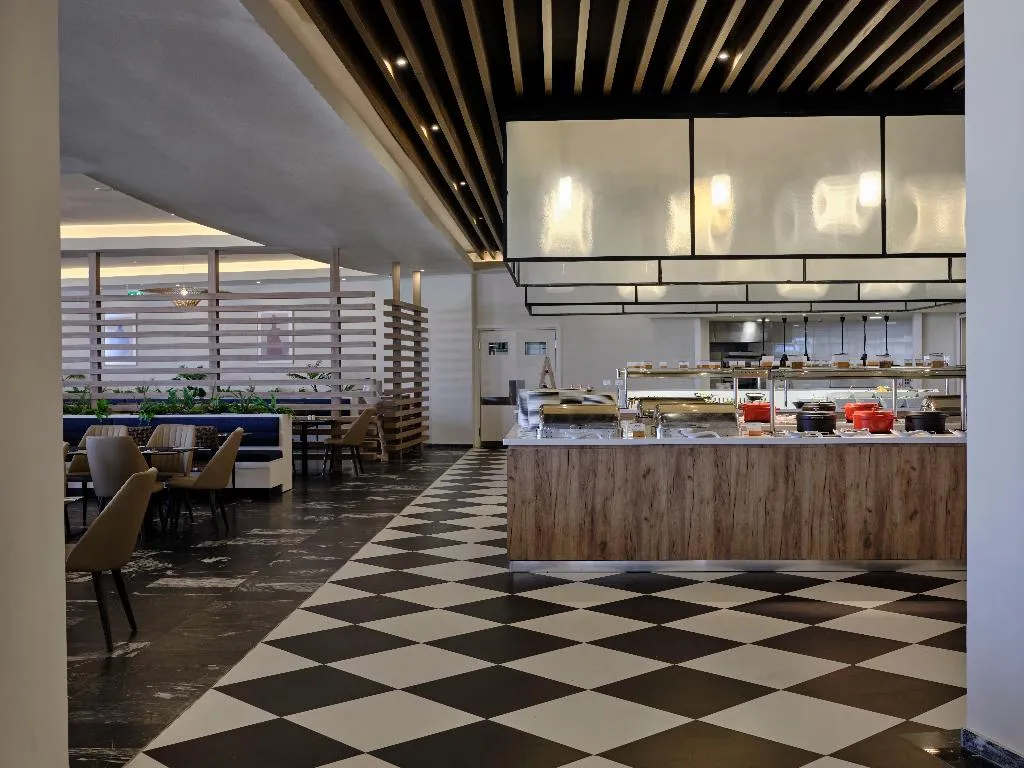 Restaurant, Atlantica Ocean beach Resort, Crete
