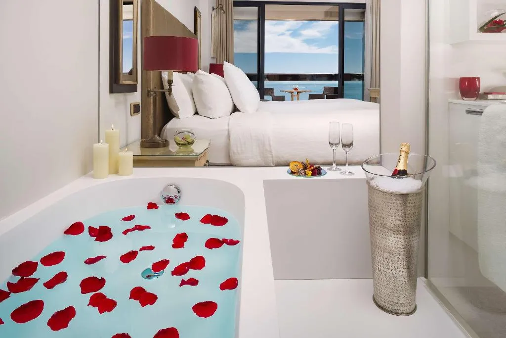 DOUBLE SUPERIOR SEA VIEW Room, Hotel Don Pepe Gran Meliá, Costa Del Sol