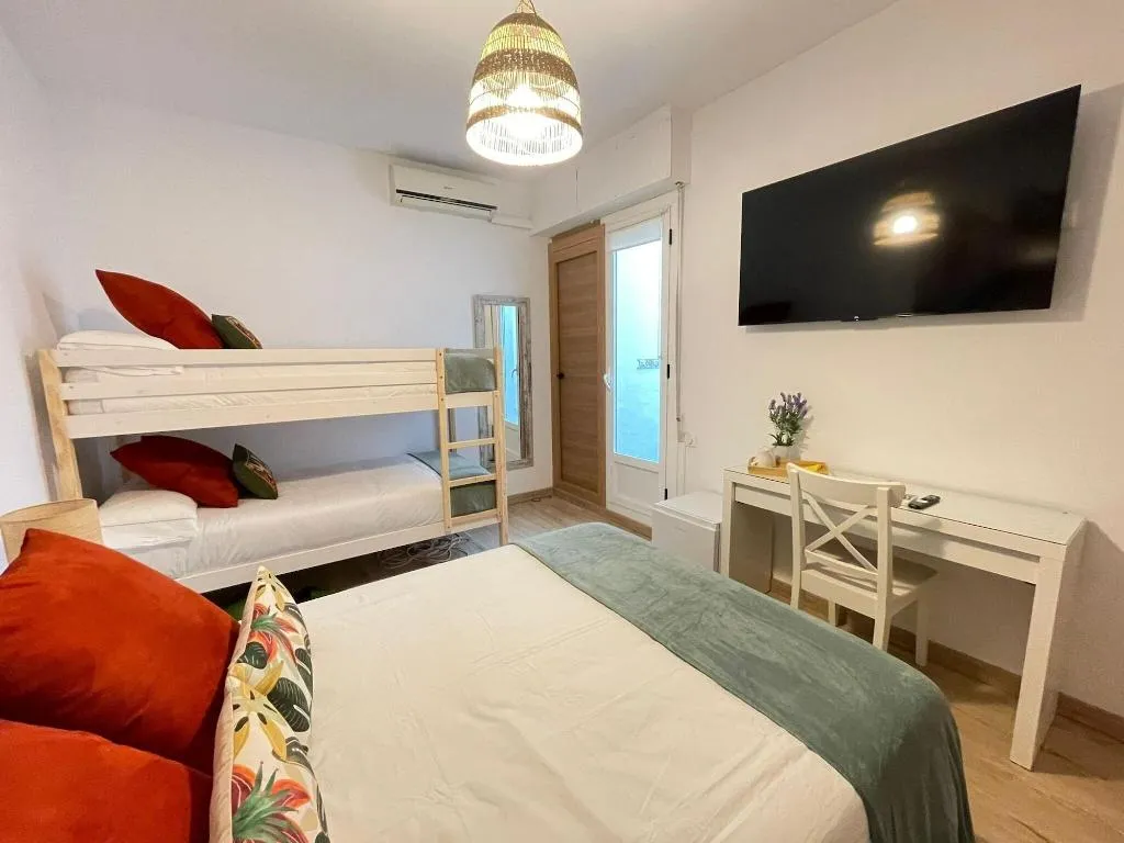 Room, Hostal Ventura Premium, Costa Blanca