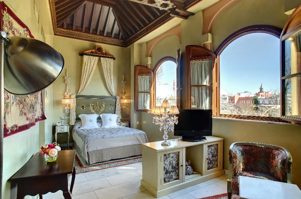 JUNIOR SUITE STANDARD Room, Sacristia de Santa Ana, Seville