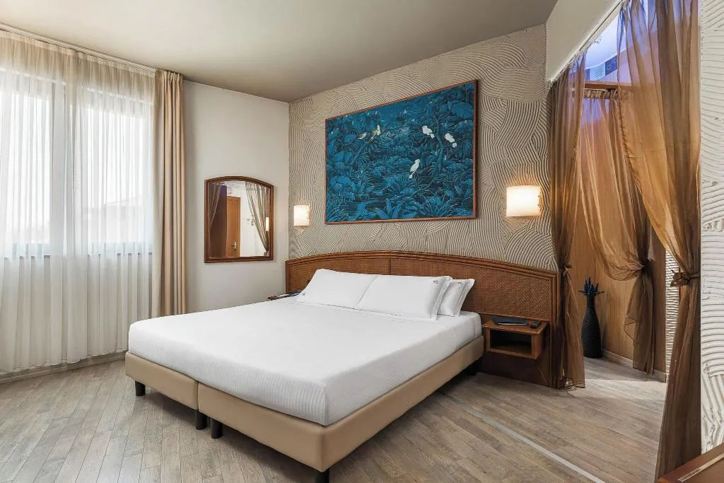 Room, Welcome Hotel, Milan