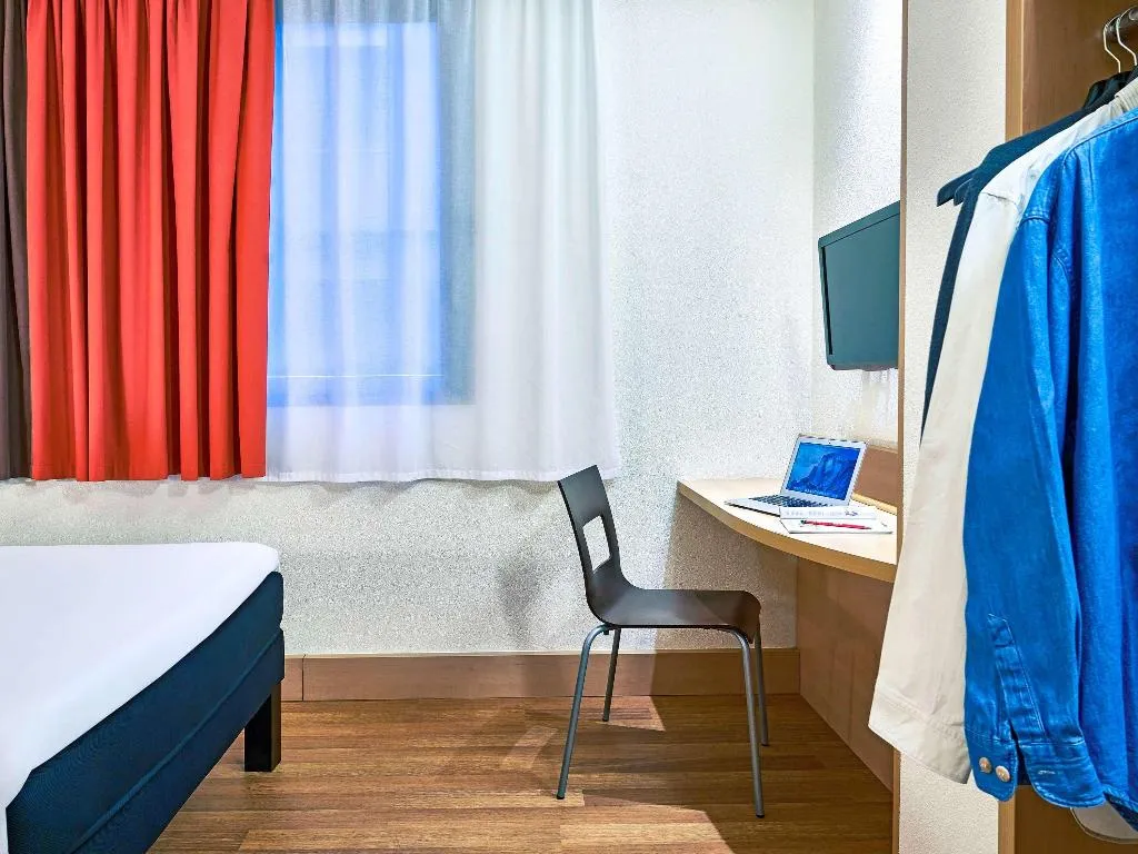 TWIN STANDARD Room, Ibis Barcelona Centro (Sagrada Familia), Barcelona