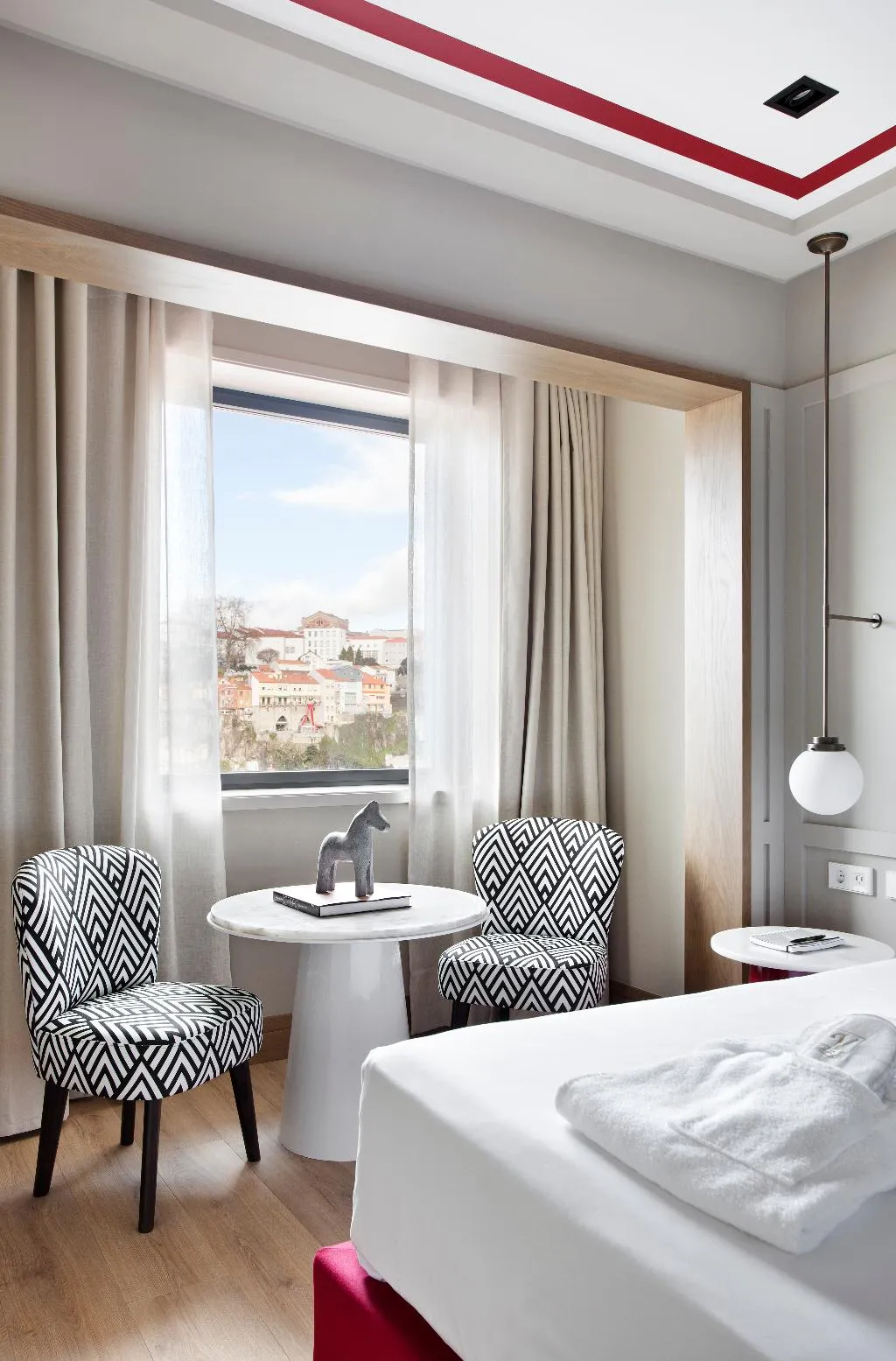 DOUBLE SINGLE USE RIVER VIEW Room, Vincci Ponte De Ferro, Porto