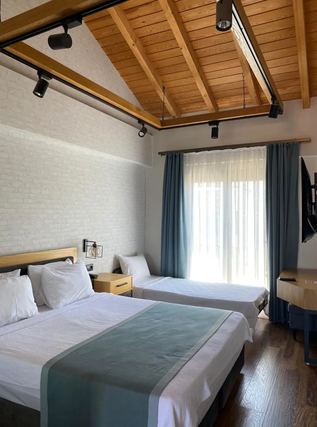 TRIPLE STANDARD Room, Lal Azure Alacati, Izmir
