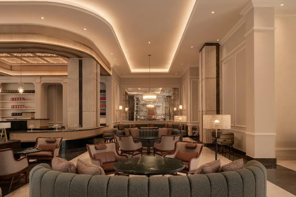 Bar, Giza Palace, Cairo