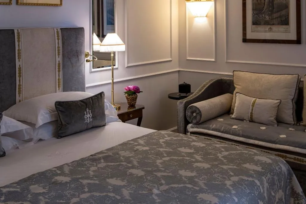 TRIPLE STANDARD Room, Hotel d'Inghilterra Roma - Starhotels Collezione, Rome