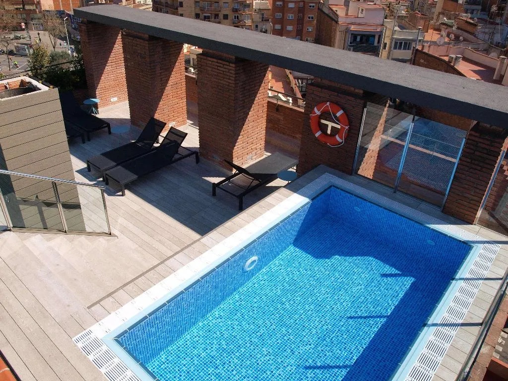 Pool, Catalonia Albeniz, Barcelona