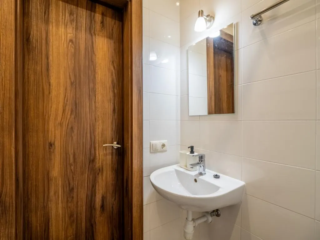 SINGLE STANDARD Room, Rvr Smart Apartment With Parking And Self-check In, Riga