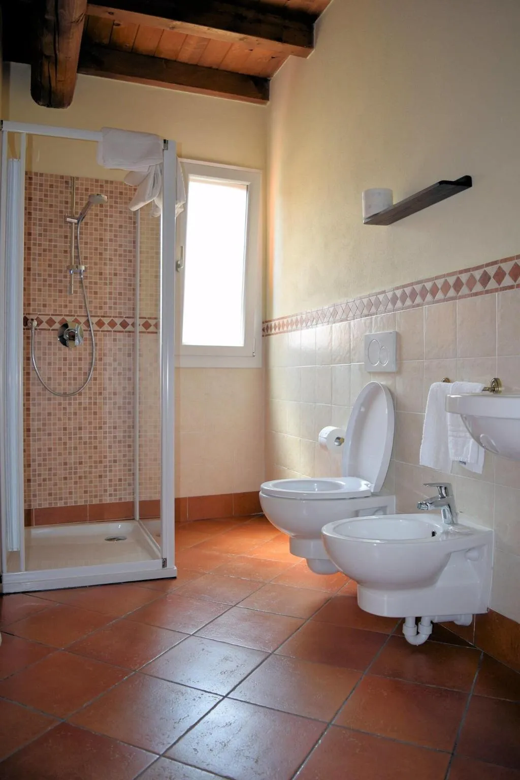 Room, Corte Certosina, Milan