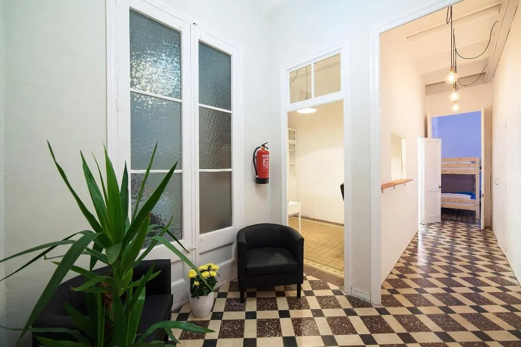 Lobby, Hostel Bed In Girona, Costa Brava
