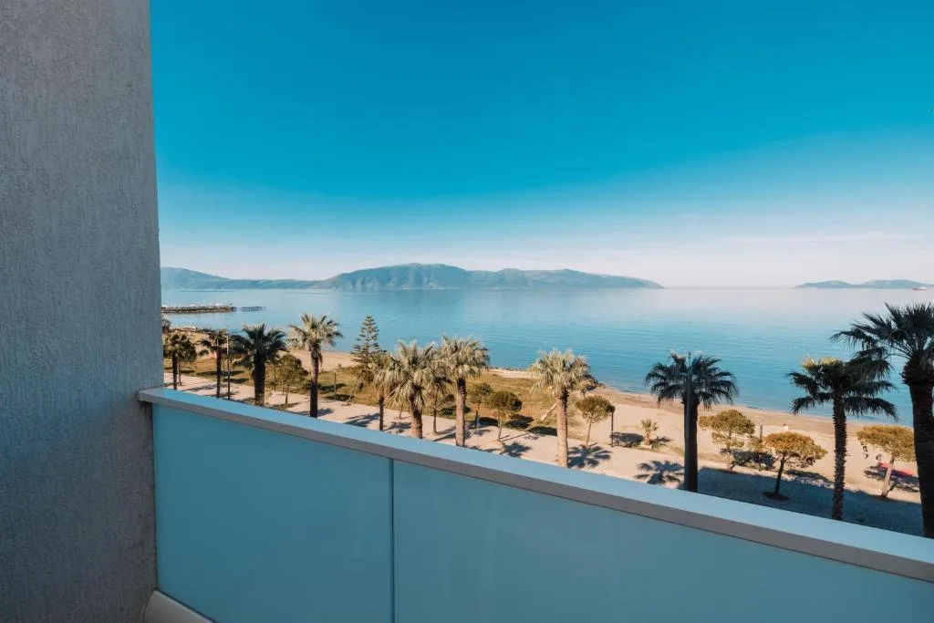 TRIPLE SEA VIEW Room, Duka Hotel, Kavaje