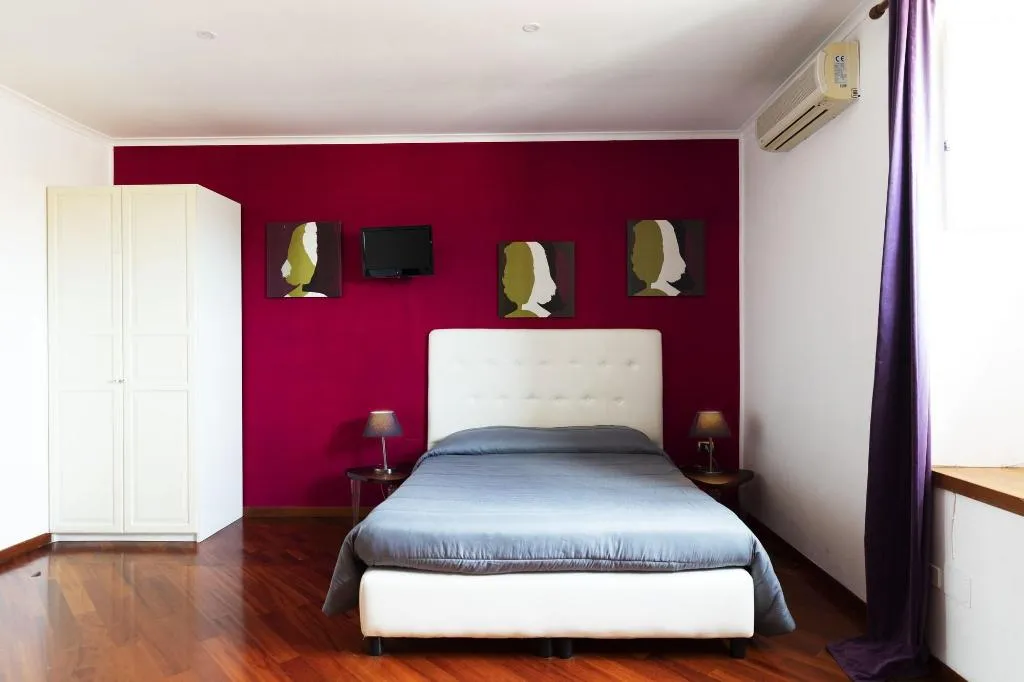 Room, B&B Museum, Naples