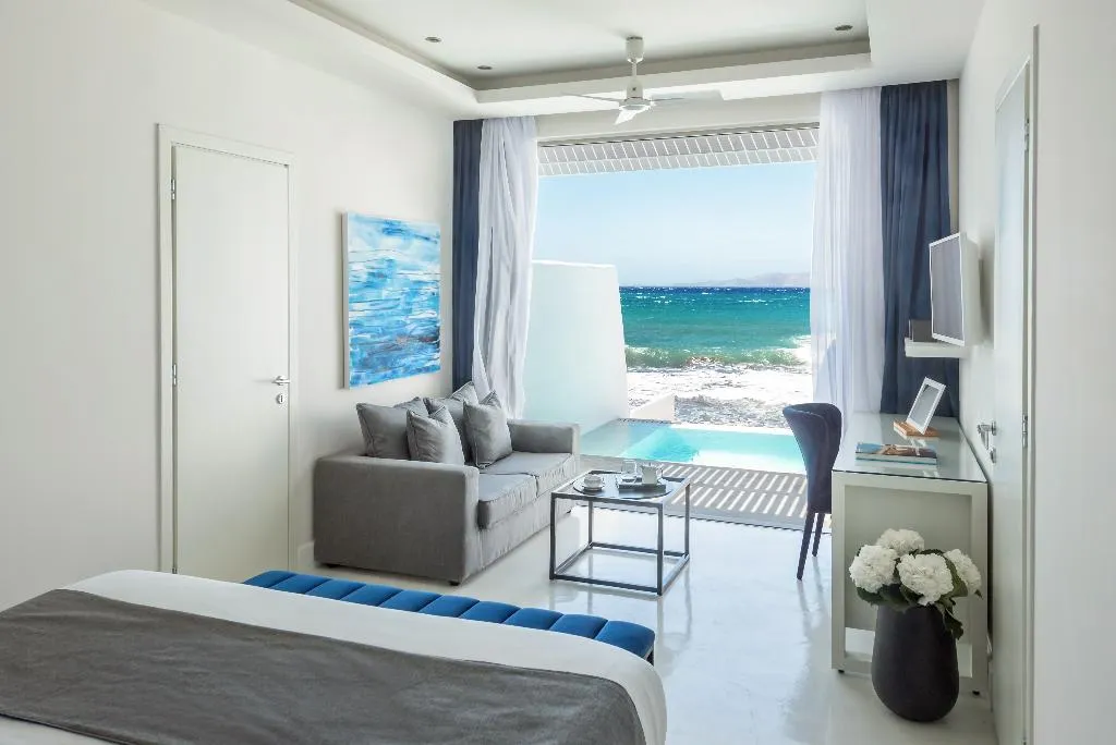 SUITE WITH PRIVATE POOL Room, Knossos Beach Bungalows & Suites, Crete