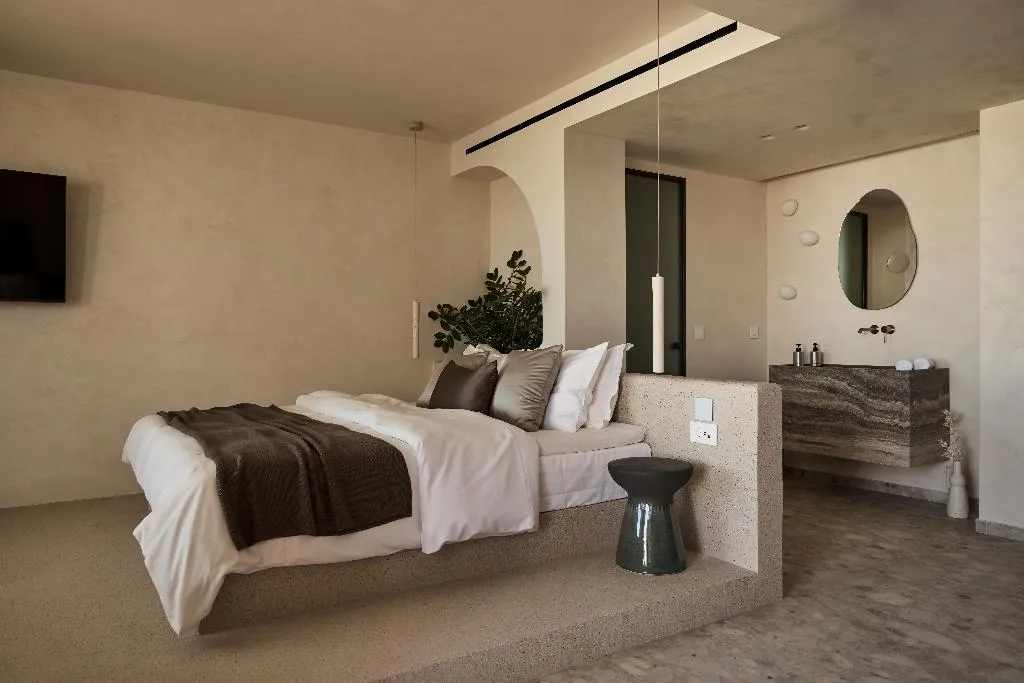 SUITE WITH JACUZZI Room, Uzenie All Suites Boutique Resort, Crete