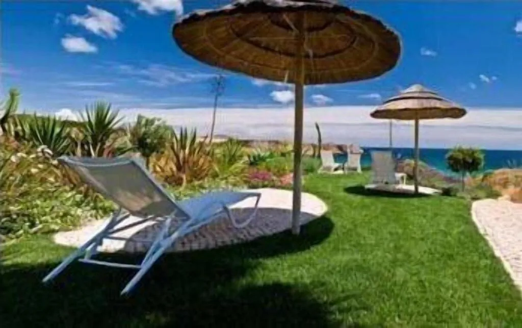 Terrace, Mareta View Boutique Bed & Breakfast, Algarve