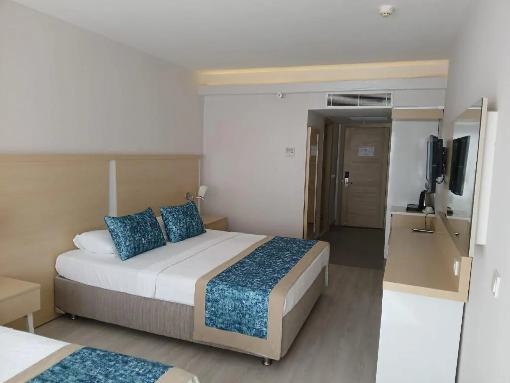 DOUBLE GARDEN VIEW Room, Pirates Park Resort, Antalya